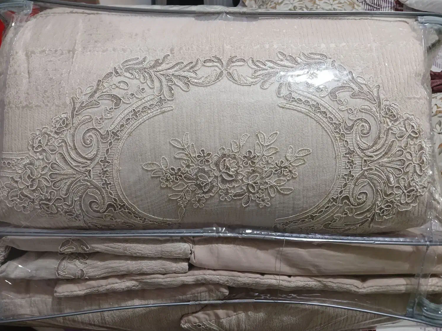 روتختی|سرویس روتختی|اندیشه, اندیشه فاز ۱|دیوار