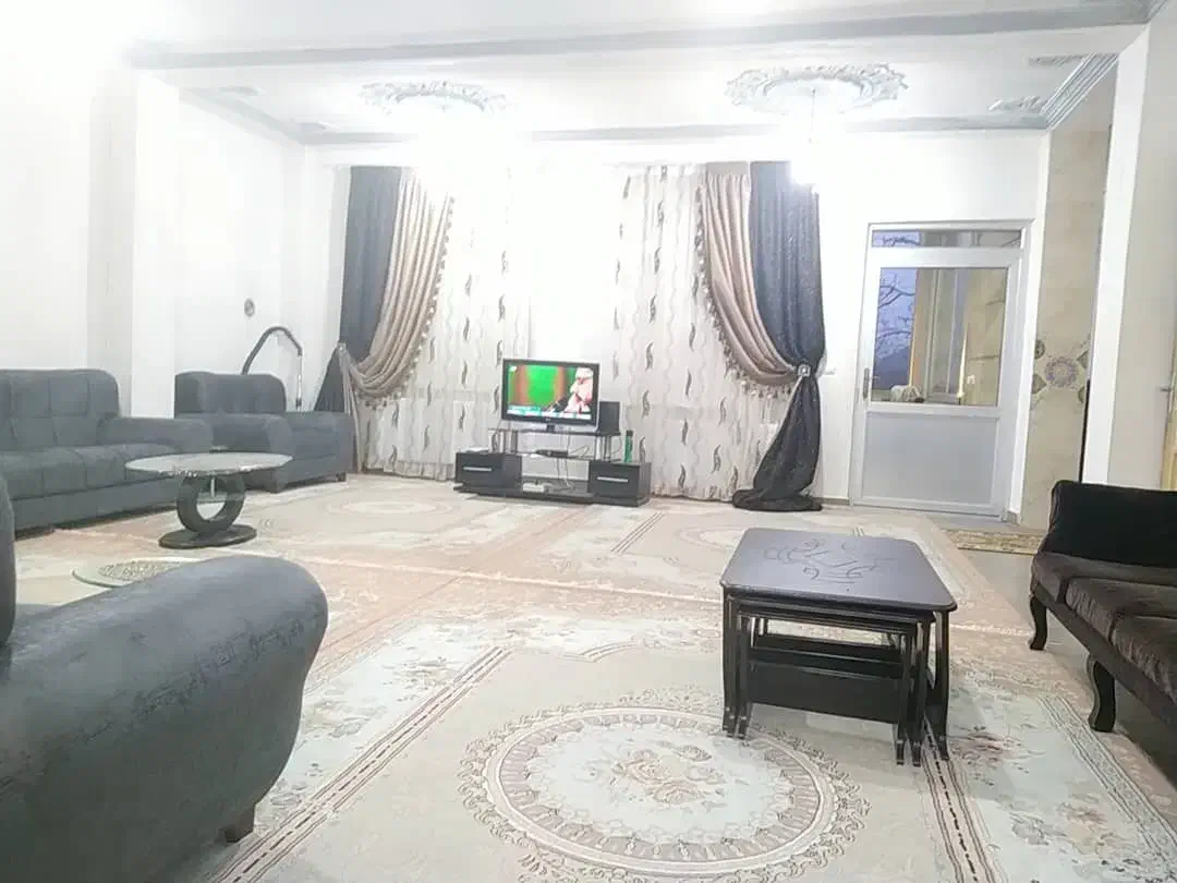 ویلا جنگلی شیک کناررودخانه تله کابین وسورتمه حیران|اجارهٔ کوتاهمدت آپارتمان و سوئیت|آستارا, |دیوار