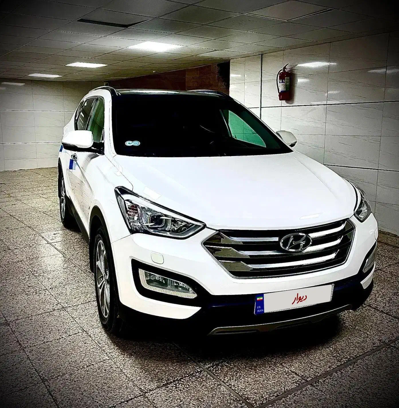 سانتافه ۲۰۱۵ فول ۷ نفره|خودرو سواری و وانت|شیراز, گلدشت معالی‌آباد|دیوار