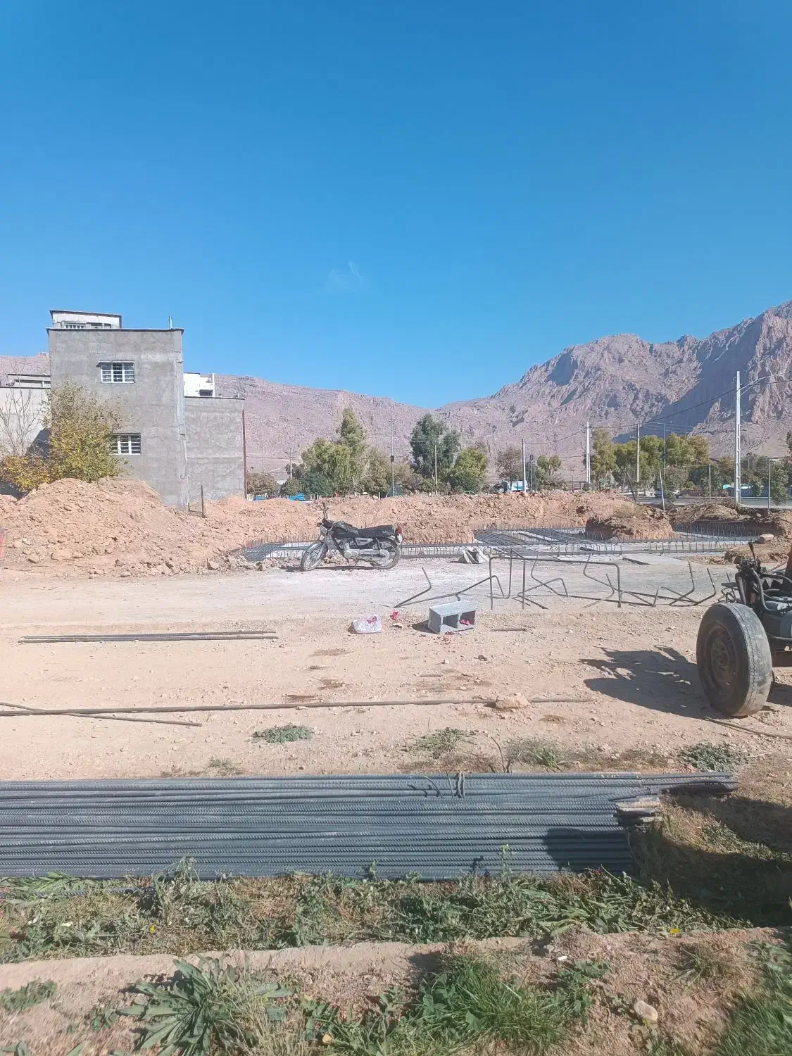 استخدام کارگر ارماتور بند|استخدام معماری، عمران و ساختمانی|استهبان, |دیوار