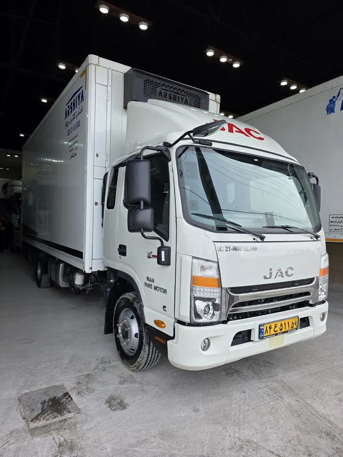 جک ۹ تن مدل ۴۰۳|خودرو سنگین|کردکوی, |دیوار