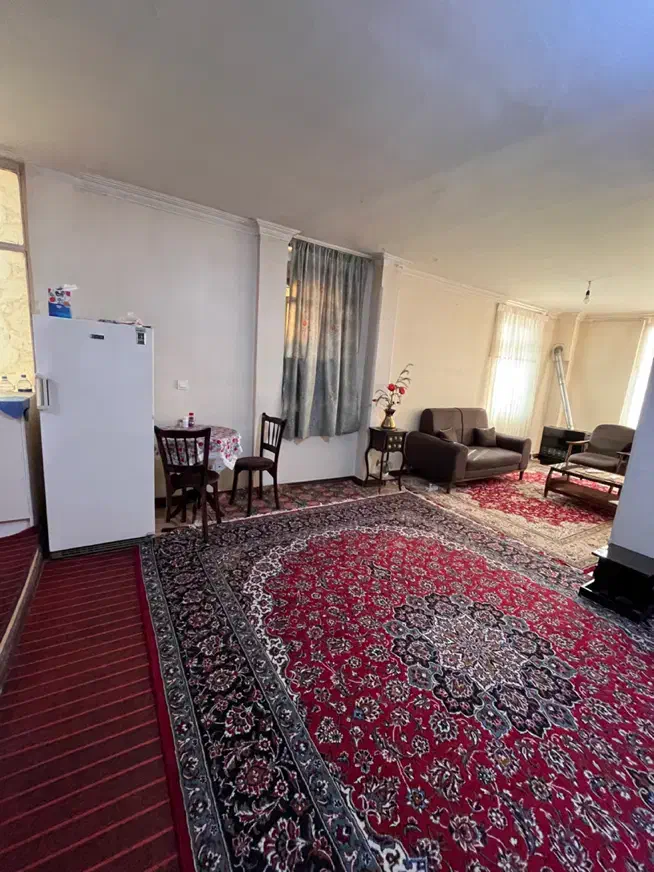 ۷۰ متر‌‌ دو خواب با پارکینگ|فروش آپارتمان|تهران, خواجه نظام الملک|دیوار