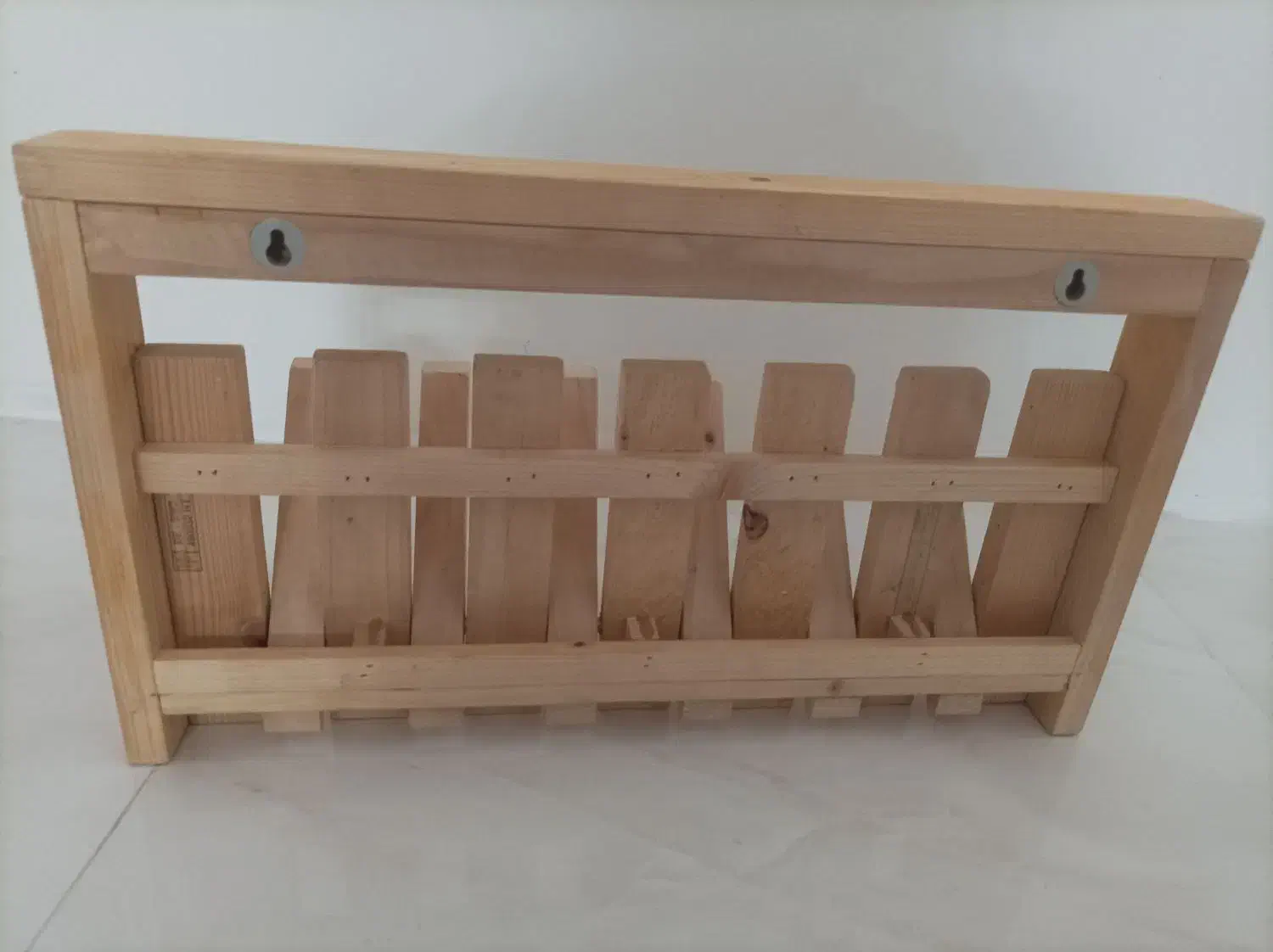 رخت آویز چوبی|بندرخت و رخت‌آویز|فردیس, فرامرزیه|دیوار