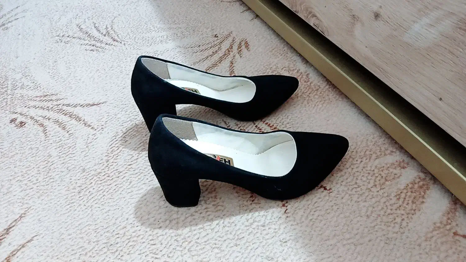 کفش و شومیز و لباسهای کودک|حراج|گرگان, |دیوار