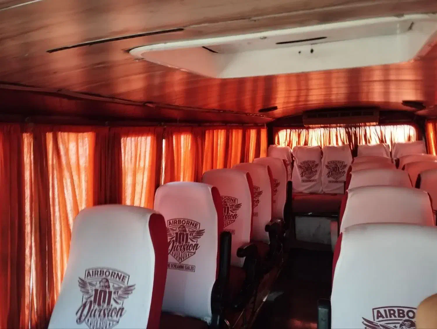 مینی بوس دربستی|خدمات حمل و نقل|قم, تولید دارو و یخچال|دیوار