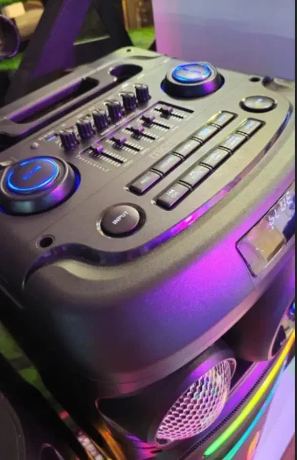 اسپیکر میکرولب آکبند زیر قیمت خرید|سیستم صوتی خانگی|رشت, منظریه|دیوار