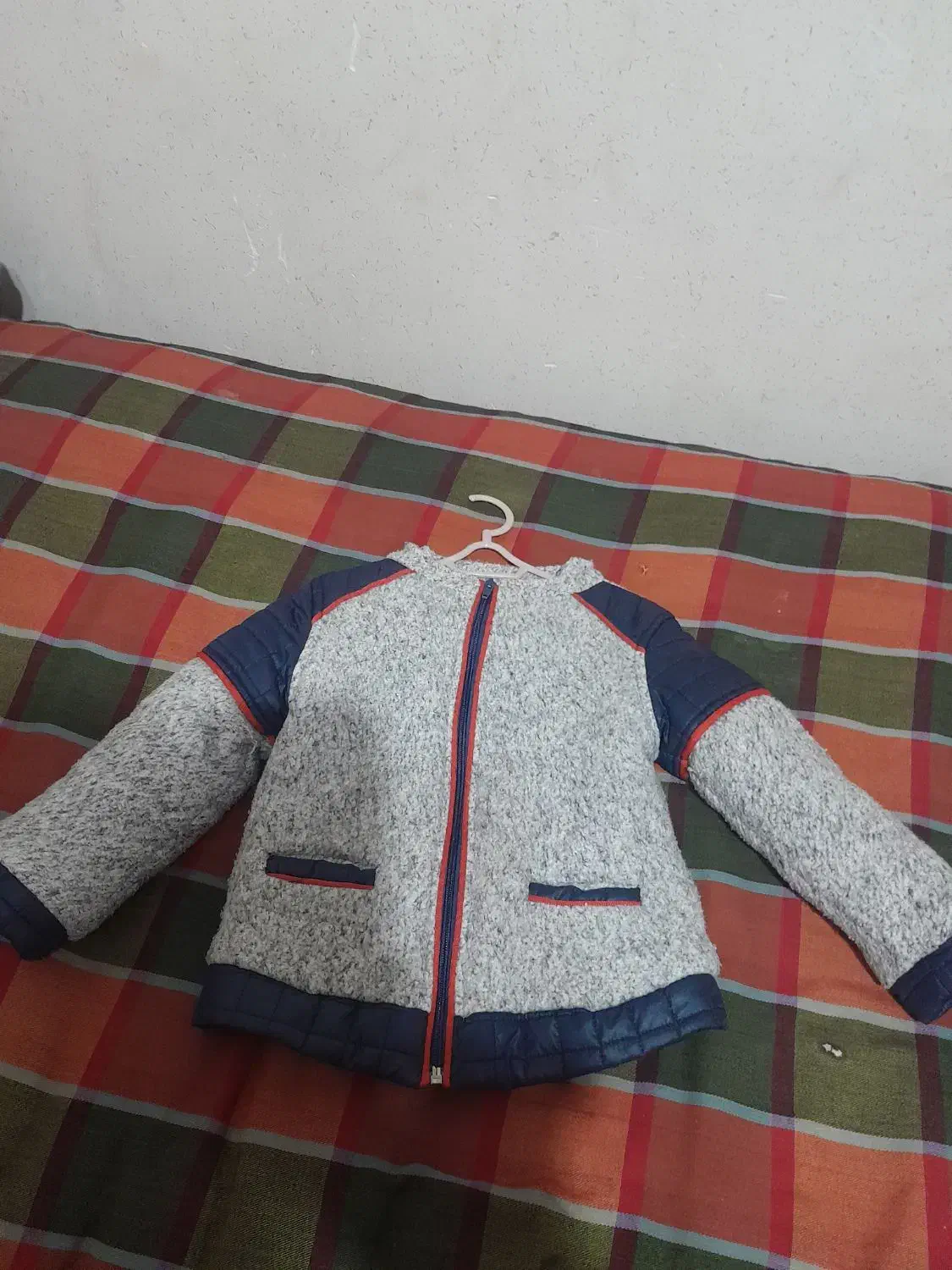 کاپشن|کفش و لباس بچه|محلات, |دیوار