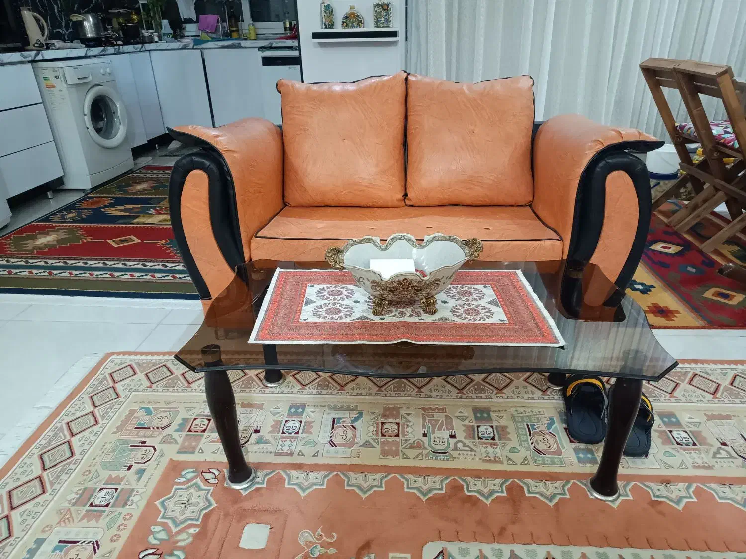 مبل هفت نفره|مبلمان خانگی و میز عسلی|شاهین‌شهر, شهرک گلدیس|دیوار