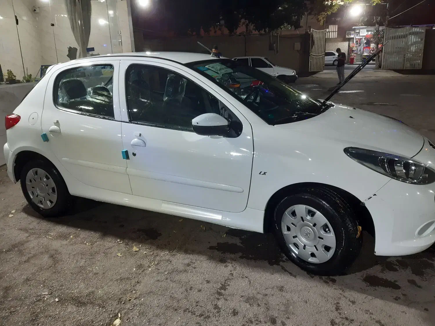 پژو ۲۰۷ سقف فلز TU5.1404|خودرو سواری و وانت|اصفهان, برازنده|دیوار