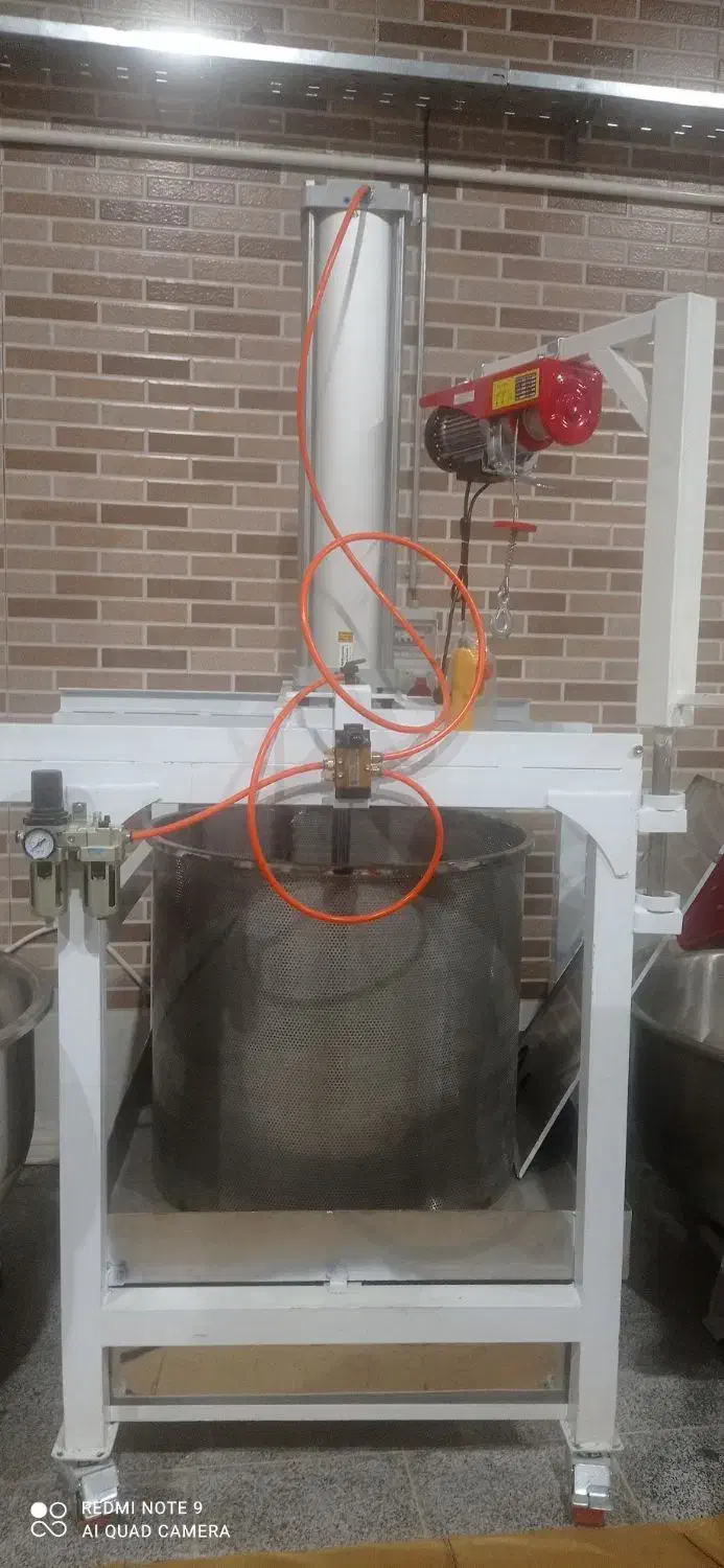 دستگاه روغنگیری ارده|فروشگاه و مغازه|اردکان, |دیوار