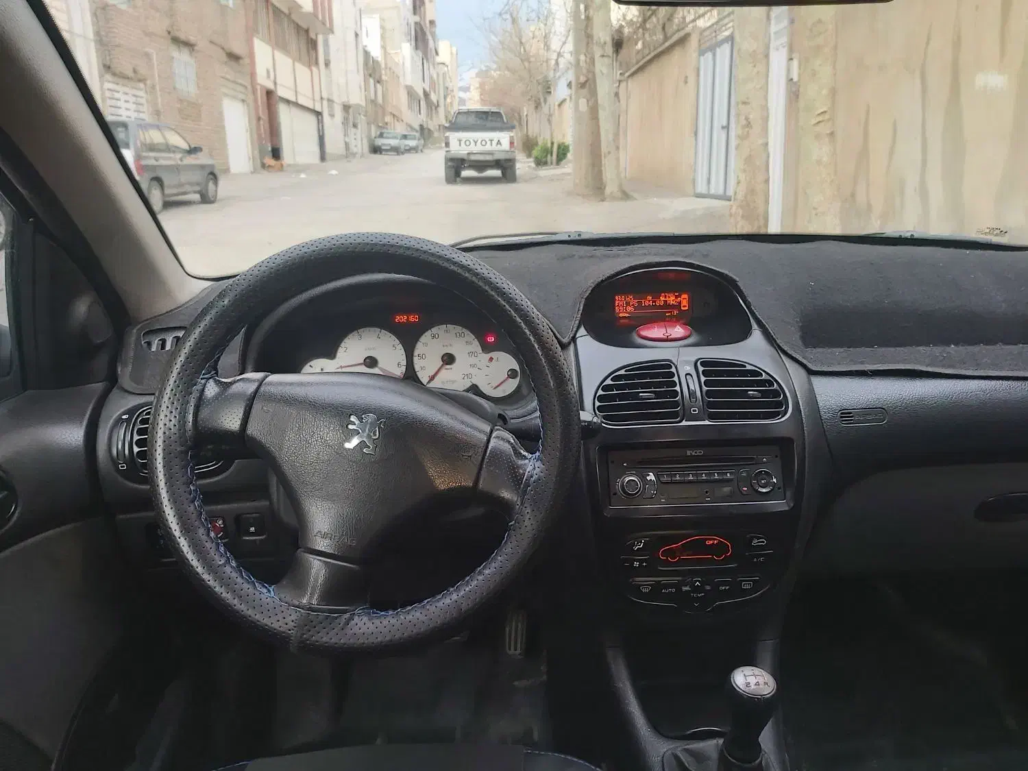 ۲۰۶  sd V8 مدل 93|خودرو سواری و وانت|همدان, |دیوار