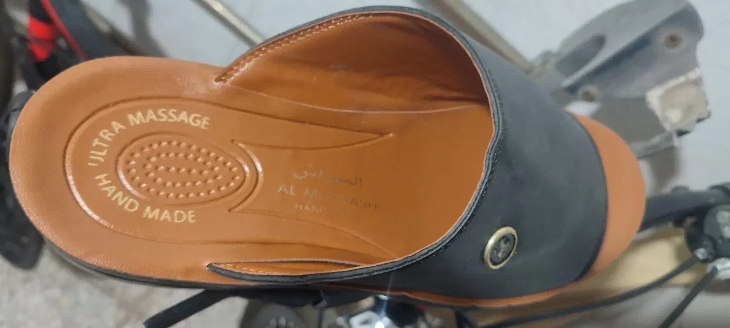 صندل   عربی|کیف، کفش، کمربند|اصفهان, برازنده|دیوار