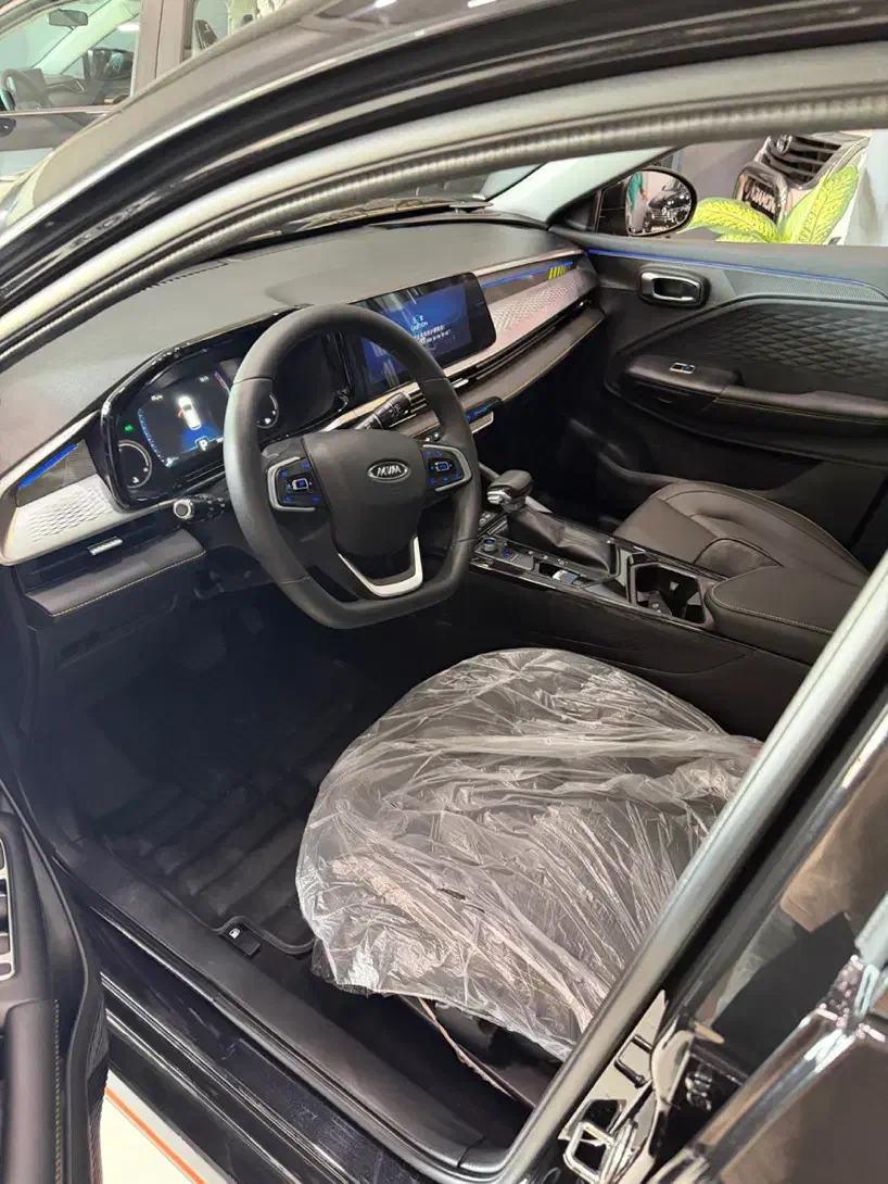 فروش ام وی ام x33 کراس ۱۴۰۴|خودرو سواری و وانت|بندرعباس, |دیوار