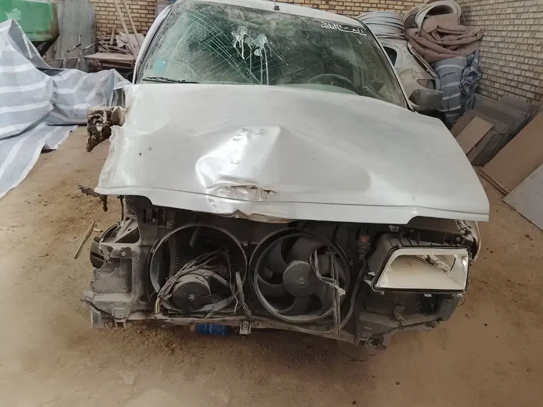 فروش پژو ۴۰۵نقره ای|خودرو سواری و وانت|شهرضا, |دیوار