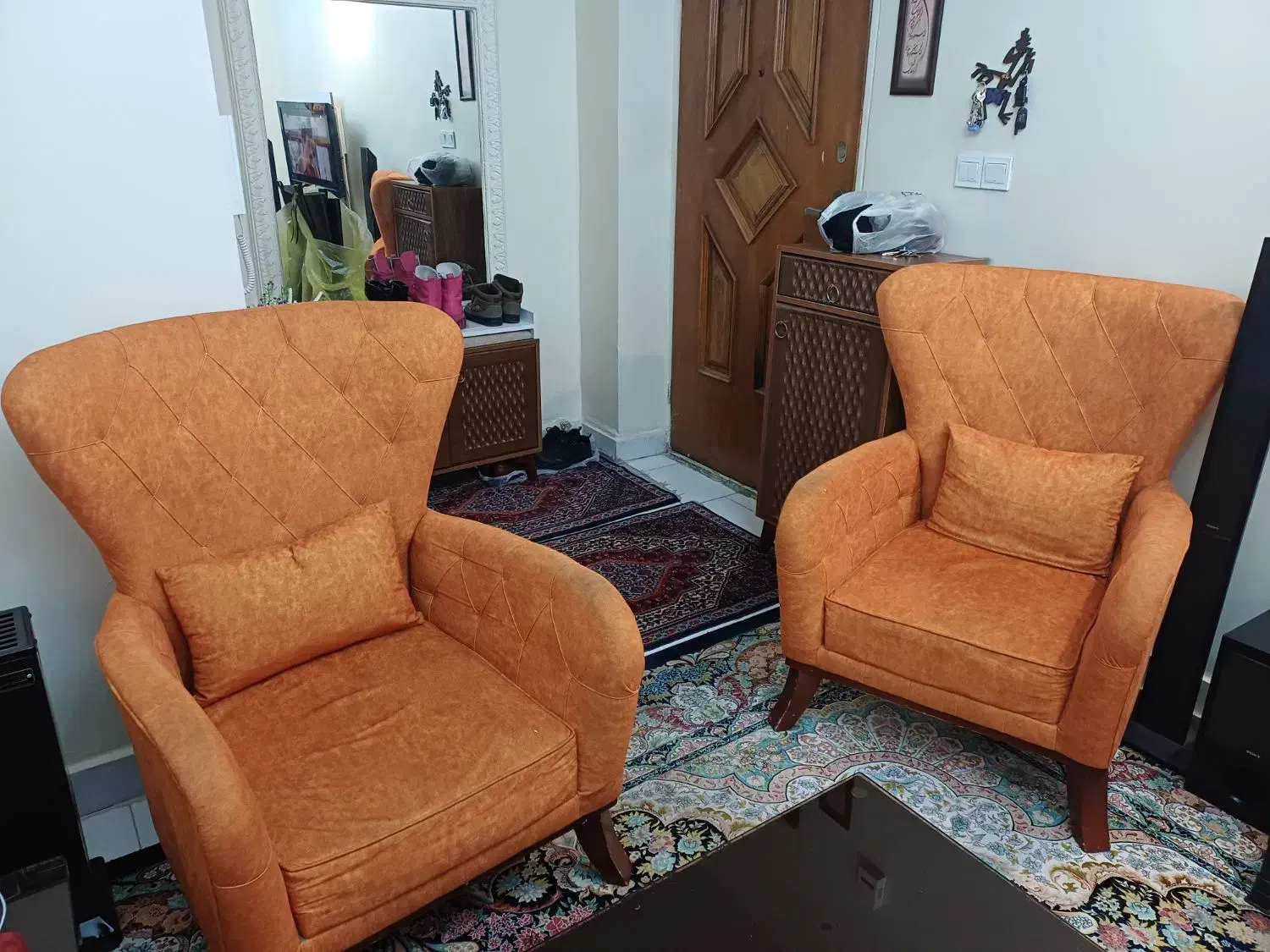 مبل ۷ نفر|مبلمان خانگی و میز عسلی|اندیشه, اندیشه فاز ۱|دیوار