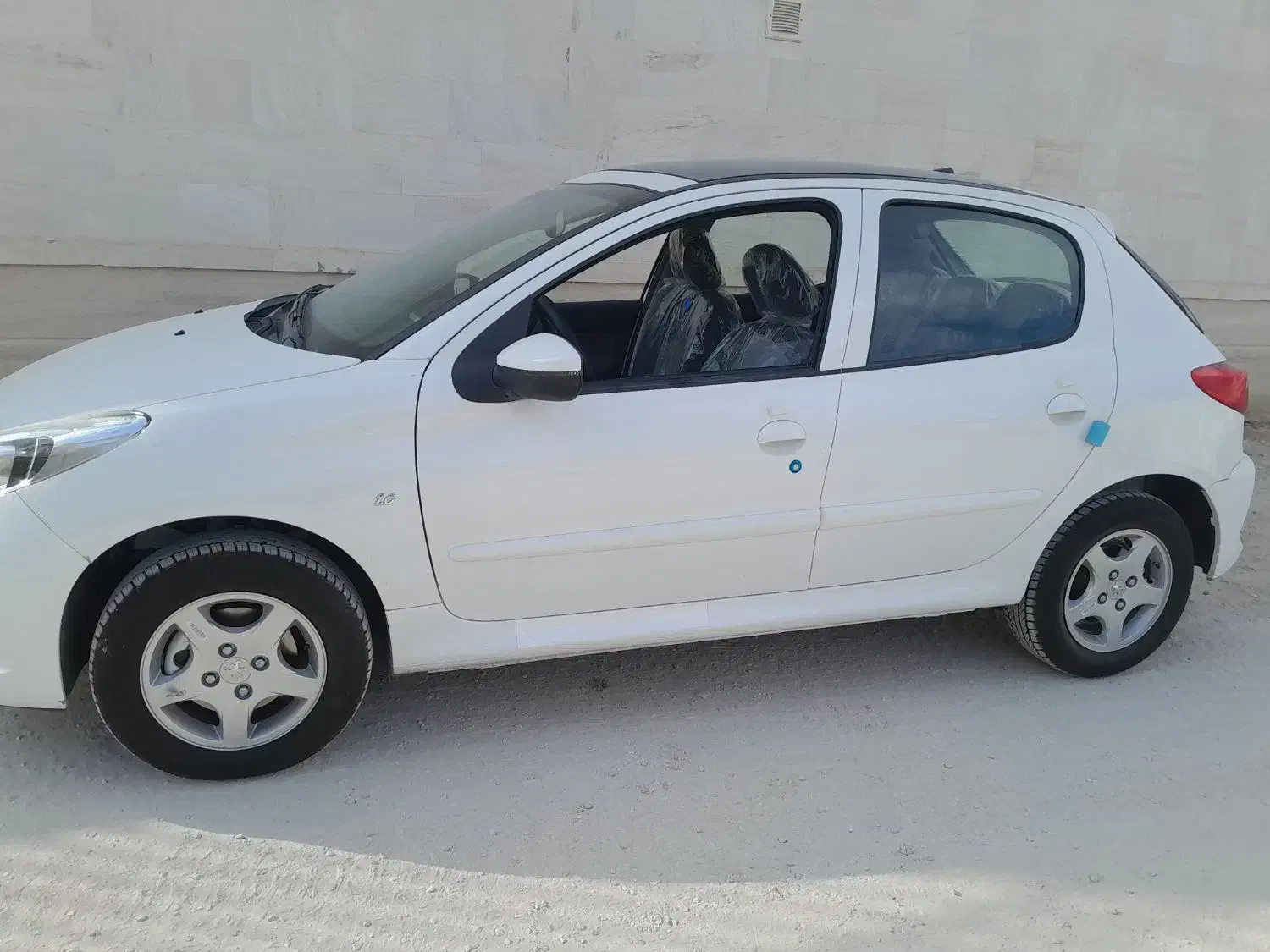 ۲۰۷ سقف شیشه ای پانوراما|خودرو سواری و وانت|کازرون, |دیوار