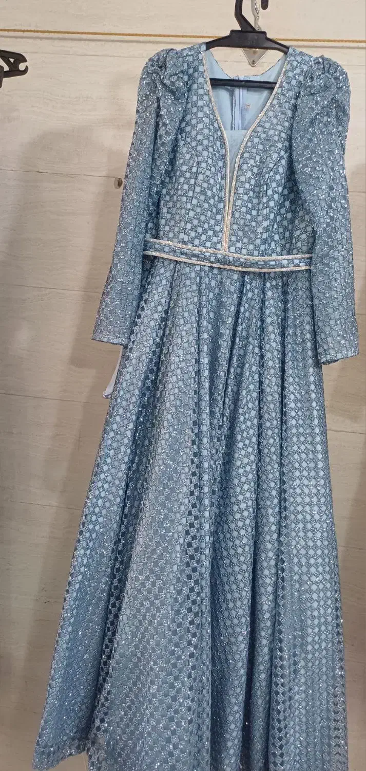 بالباس های شیک بدرخشید|لباس|مسجد سلیمان, |دیوار