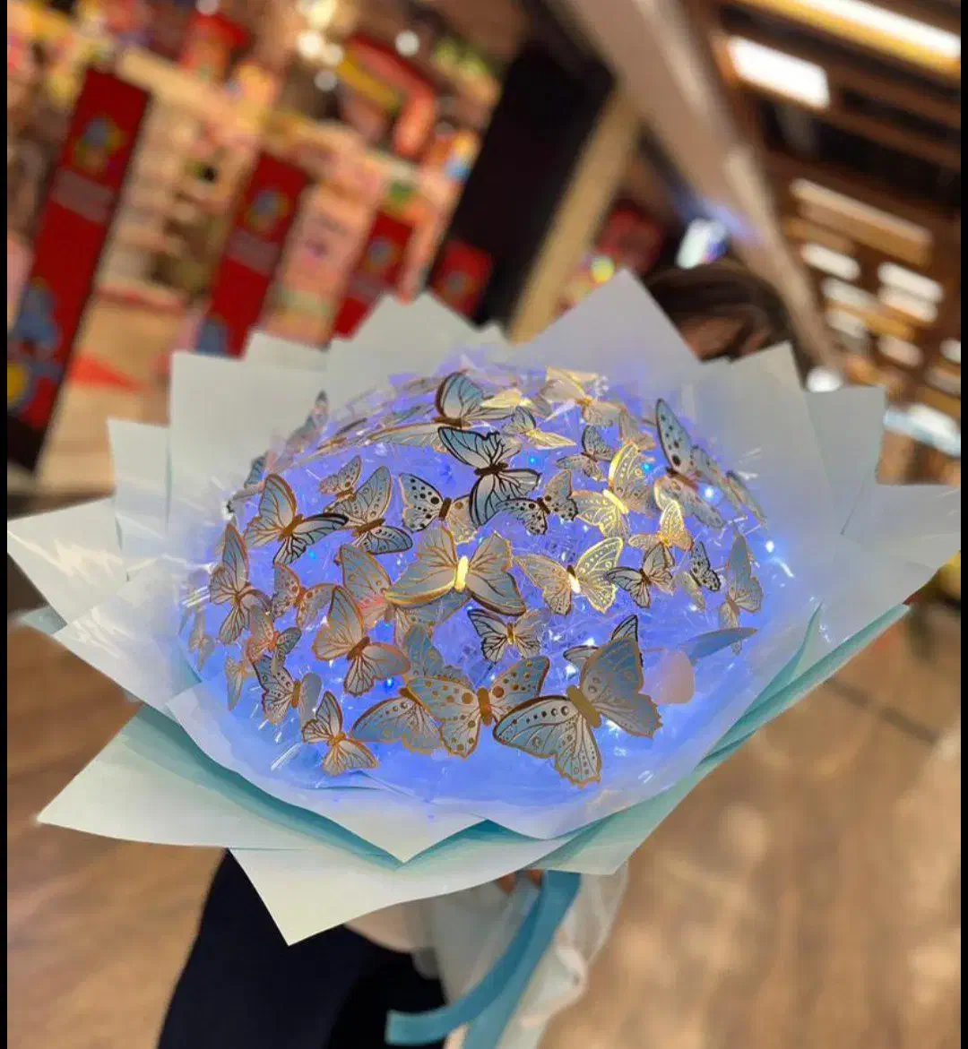 دسته گل پروانهای|گل مصنوعی|همدان, |دیوار