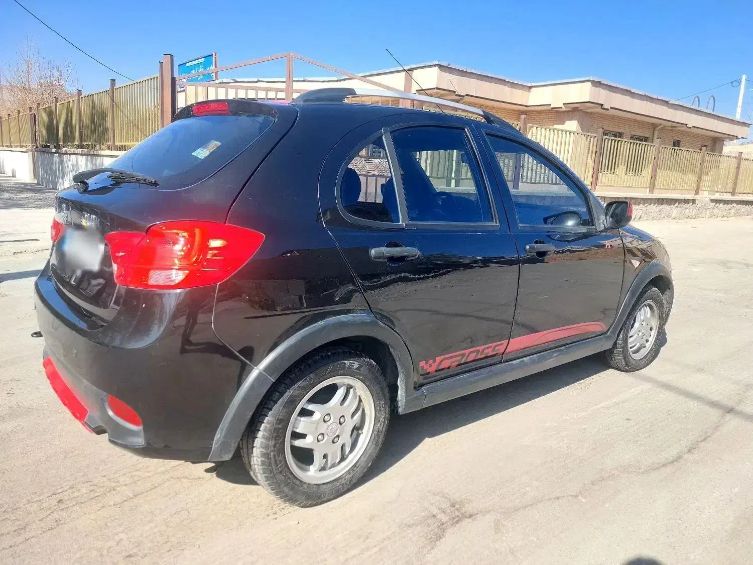 کوییک R|خودرو سواری و وانت|بروجن, |دیوار