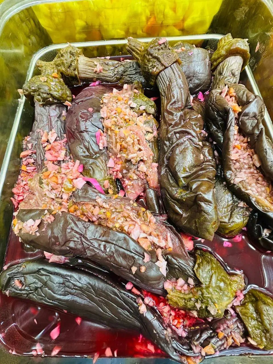 دنیای ترشیجات و زیتون درنیشابور|خوردنی و آشامیدنی|نیشابور, محله میدان باغات|دیوار