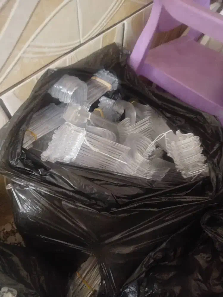 مانکن و چوب لباسی...|فروشگاه و مغازه|شیراز, شهرک مهدیآباد|دیوار