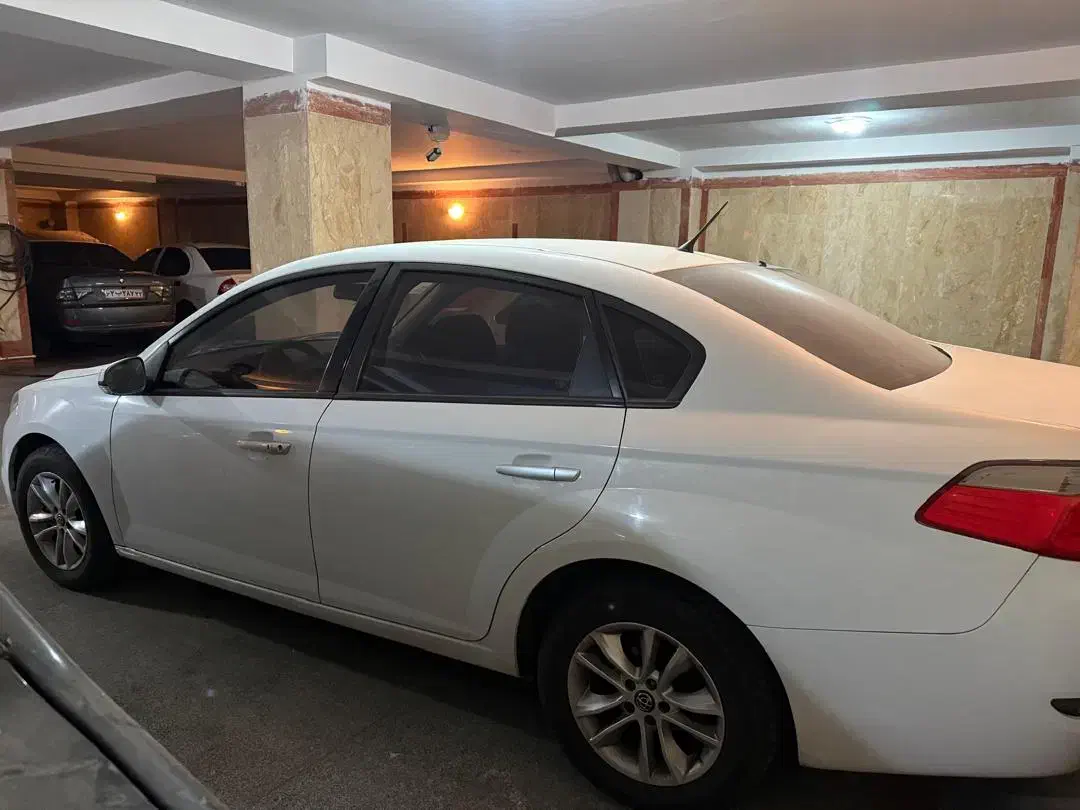 برلیانس H330 اتوماتیک آبان ۹۶|خودرو سواری و وانت|تهران, علم و صنعت|دیوار