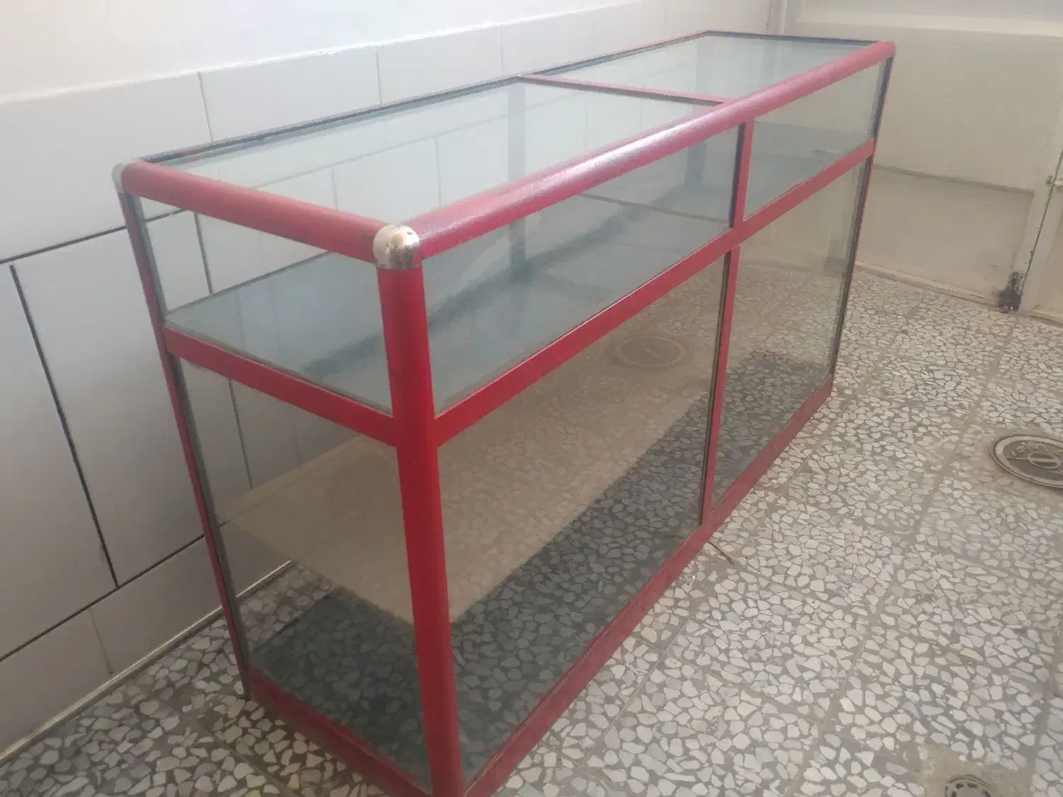 ویترین مناسب مغازه|فروشگاه و مغازه|خمینی‌شهر, |دیوار