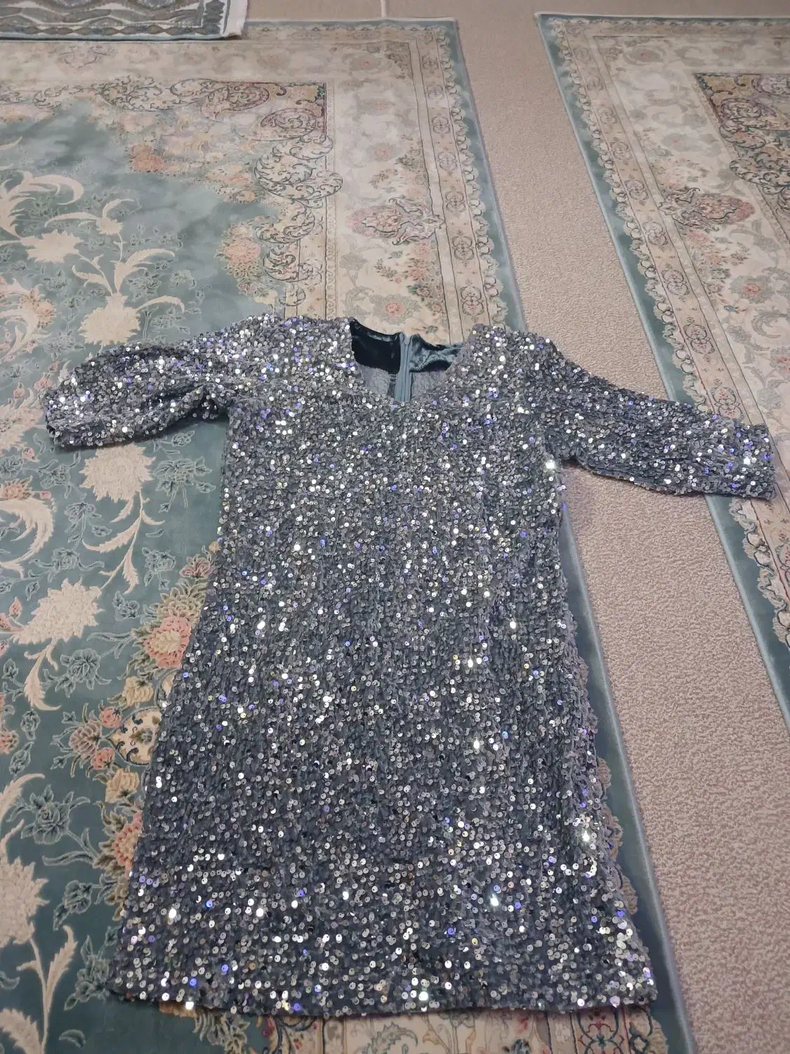 لباس مجلسی|لباس|قم, سید معصوم|دیوار