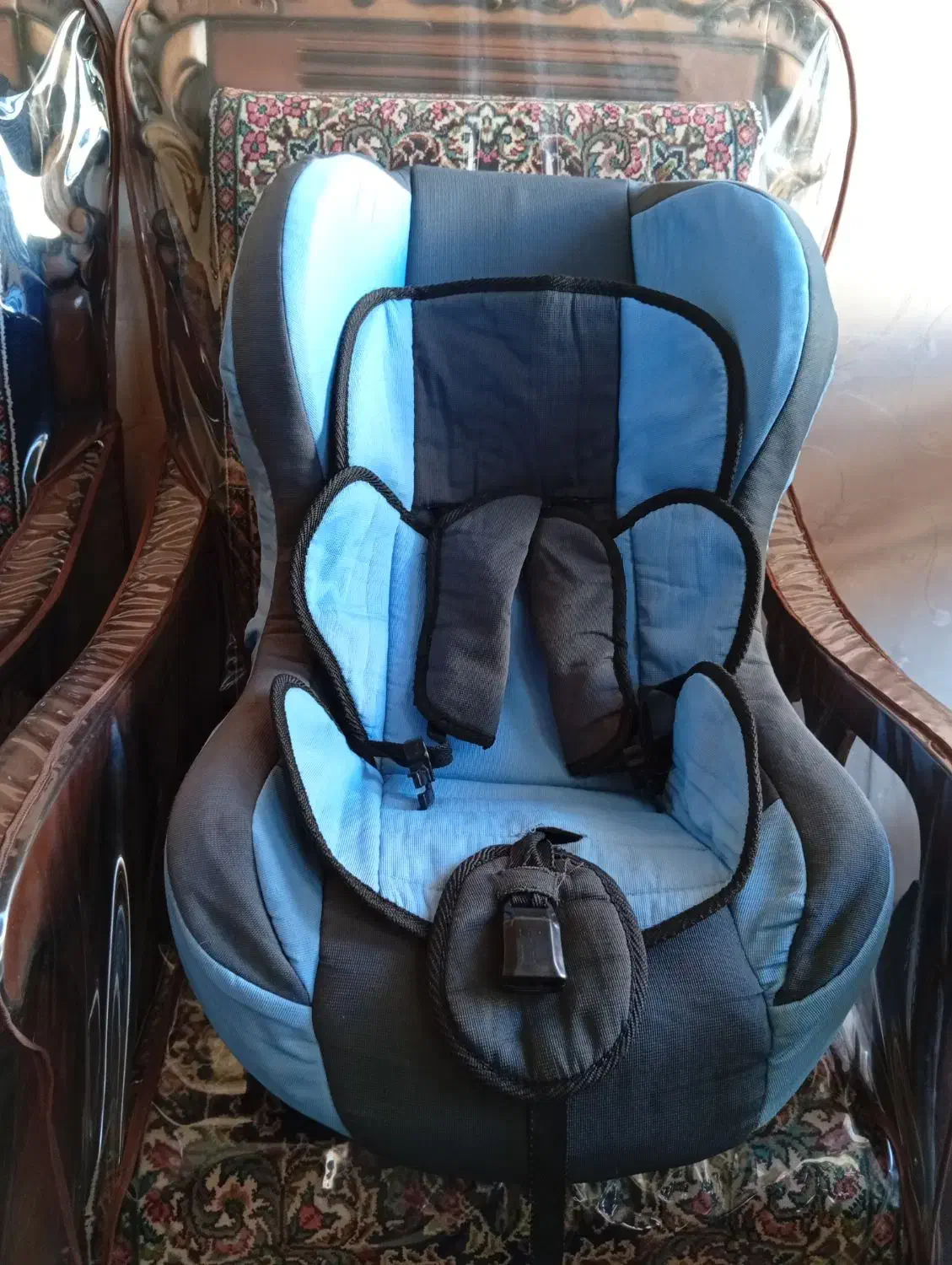 صندلی ماشین کودک|تخت و صندلی بچه|کرمان, |دیوار