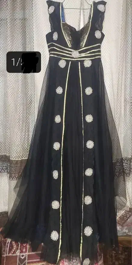 لباس مجلسی|لباس|شیراز, فاضل|دیوار