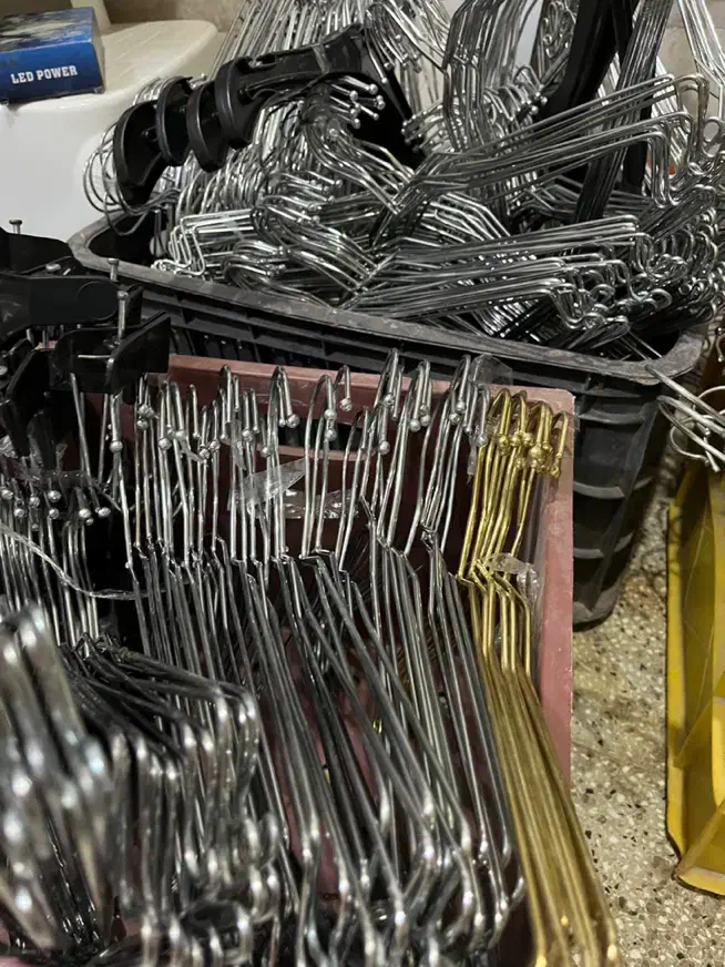 چوب کار|بندرخت و رخت‌آویز|نیشابور, مدرس|دیوار