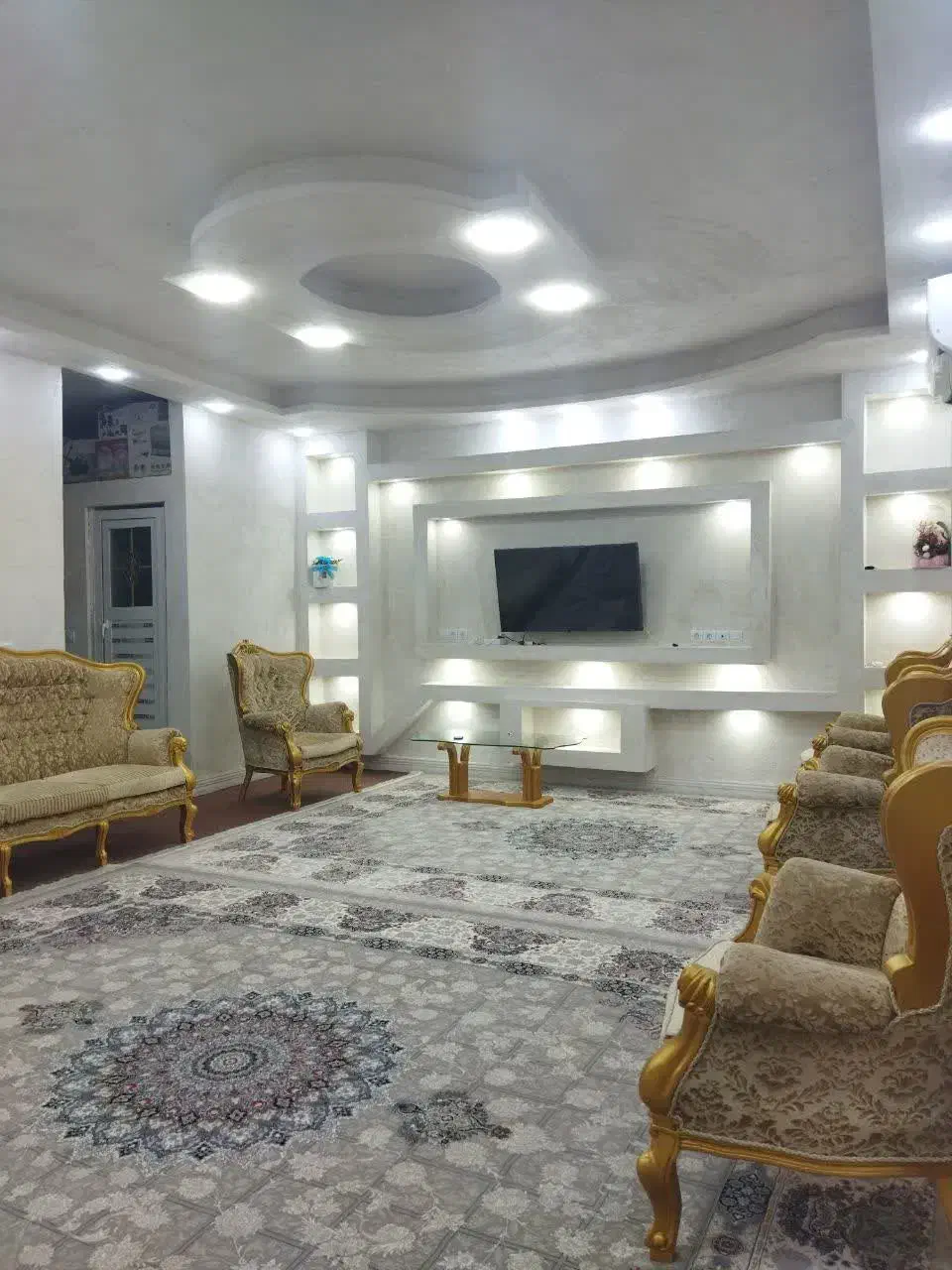 2واحدهمکف مجزا،نوسازشیک‌باپارکینگ،وبهترین مکان شهر|فروش خانه و ویلا|دهدشت, |دیوار