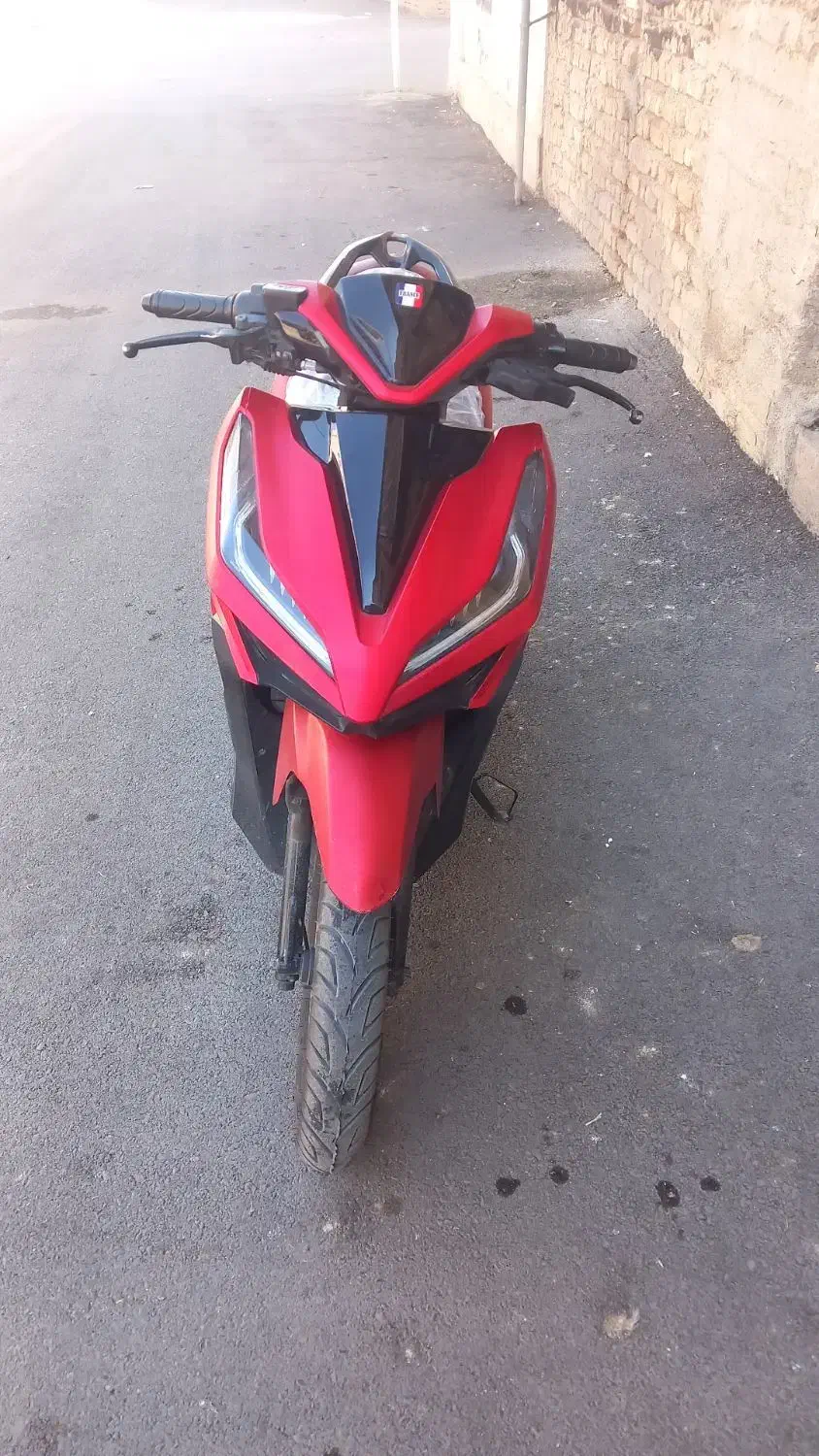 موتور کلیک کاملا سالم|موتورسیکلت|شیراز, شهرک گلستان شمالی|دیوار