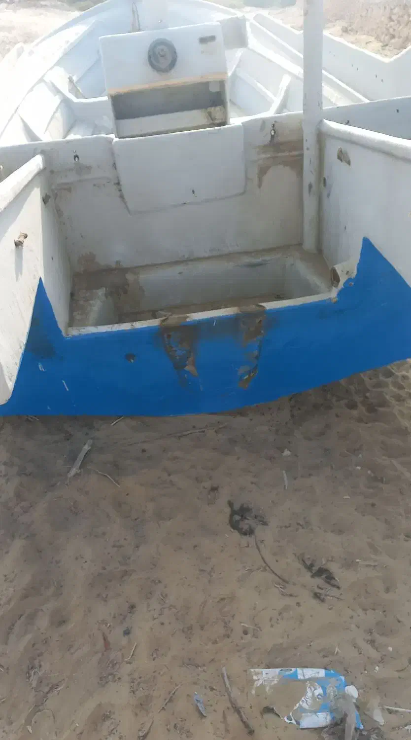 تشت ۲۷ فوت شوتی ۲۰۰|قایق و سایر وسایل نقلیه|قشم, |دیوار