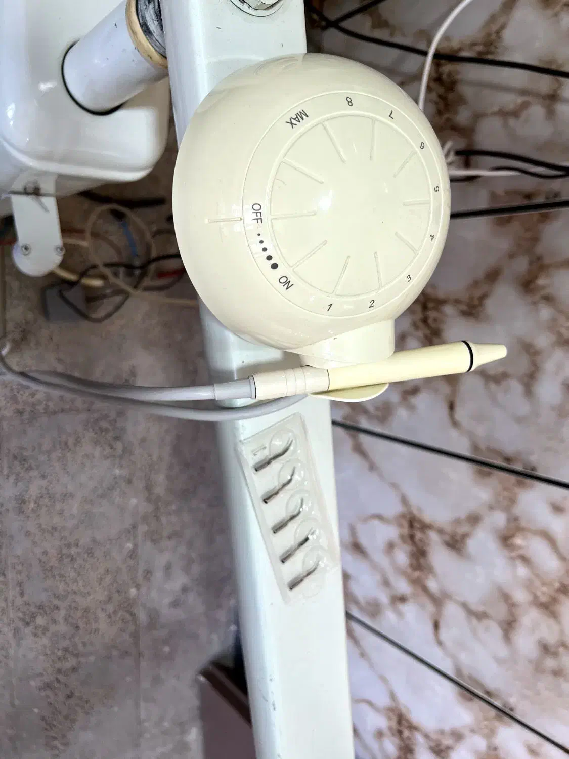 تجهیزات دندانپزشکی|پزشکی|میاندوآب, |دیوار