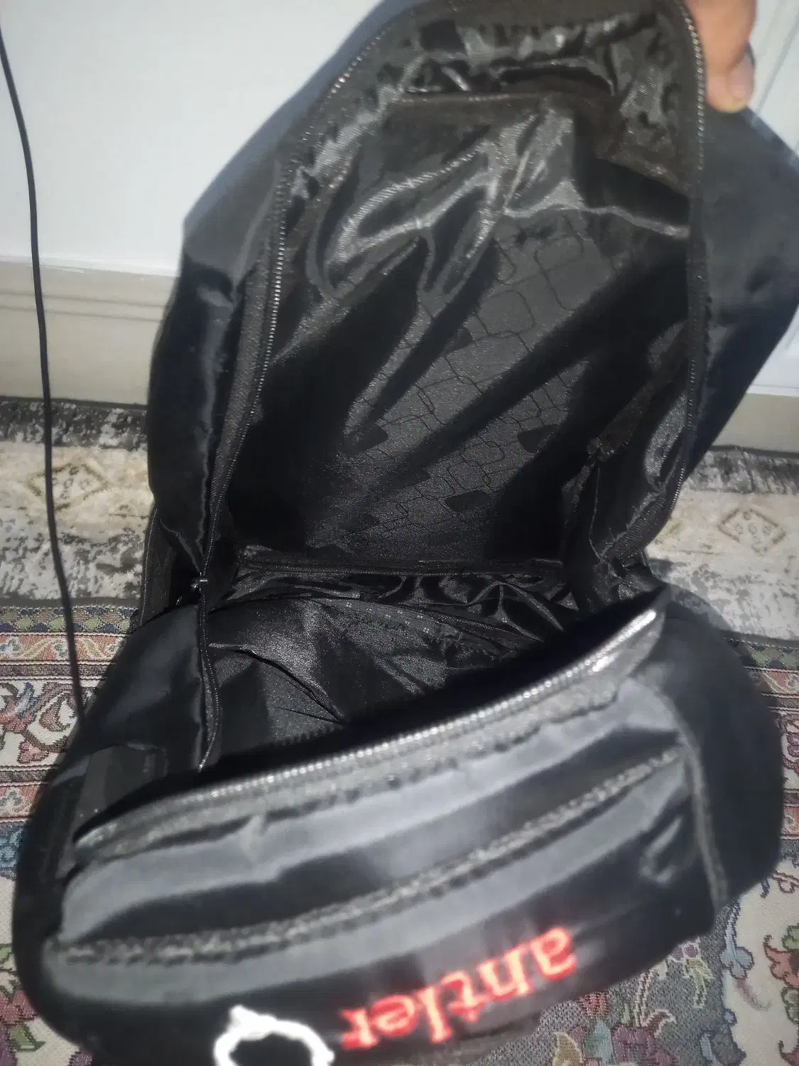 کیف مدرسه ای|کیف، کفش، کمربند|ماهدشت, |دیوار