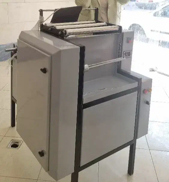 دستگاه تک رول سفره، کیسه زباله ،کیسه فریزر ،نو هست|سفره، حوله، دستمال آشپزخانه|اسلام‌شهر, شهرک مهدیه|دیوار