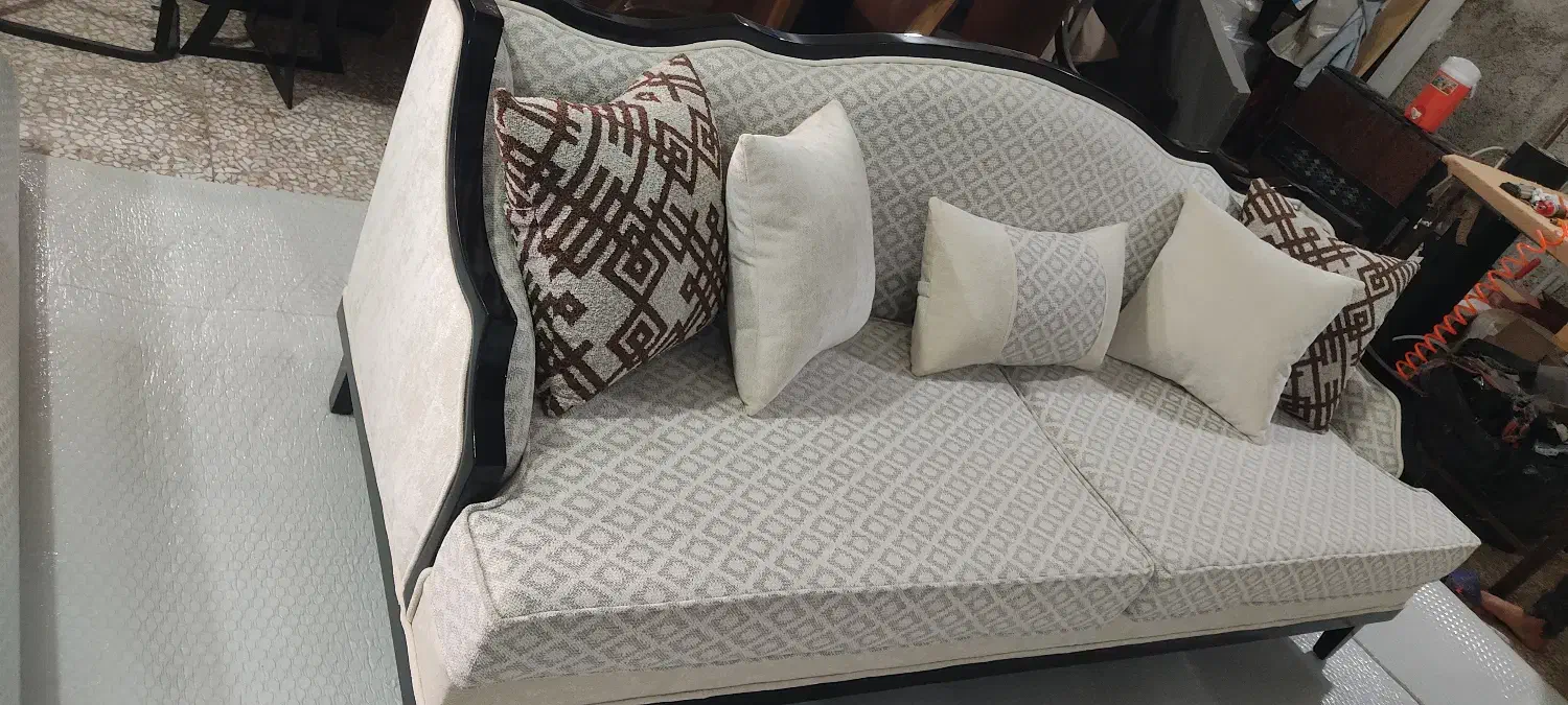 کارگر ساده،رویه کوب،زیرکارچی رنگ ،زیرکارچی مبل|استخدام صنعتی، فنی، مهندسی|باغستان, |دیوار