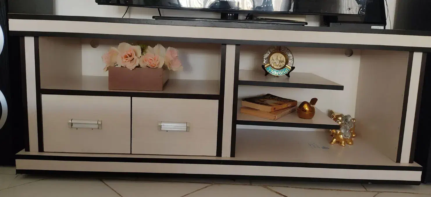 میز تلویزیون|میز تلویزیون|گلبهار, شهر جدید گلبهار|دیوار