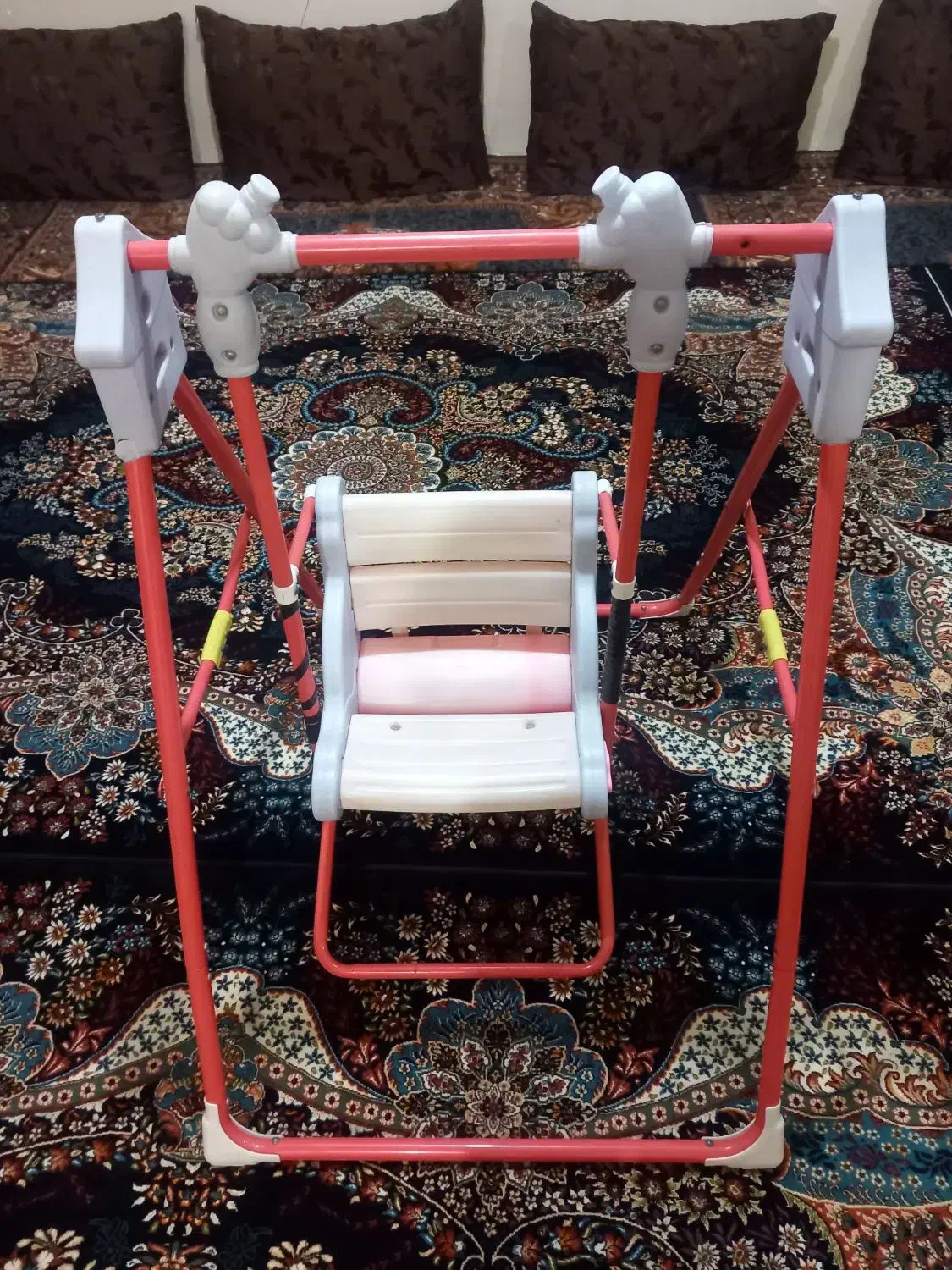 تاب بچگانه|اسباب‌بازی بچه|سلماس, |دیوار