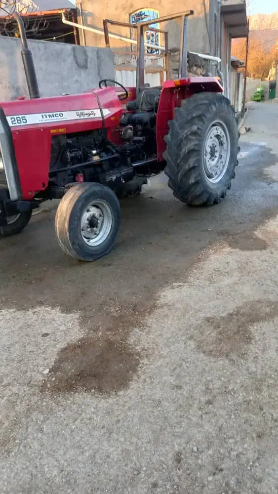 تراکتور ۲۸۵مدل ۸۶|خودرو سنگین|الیگودرز, |دیوار