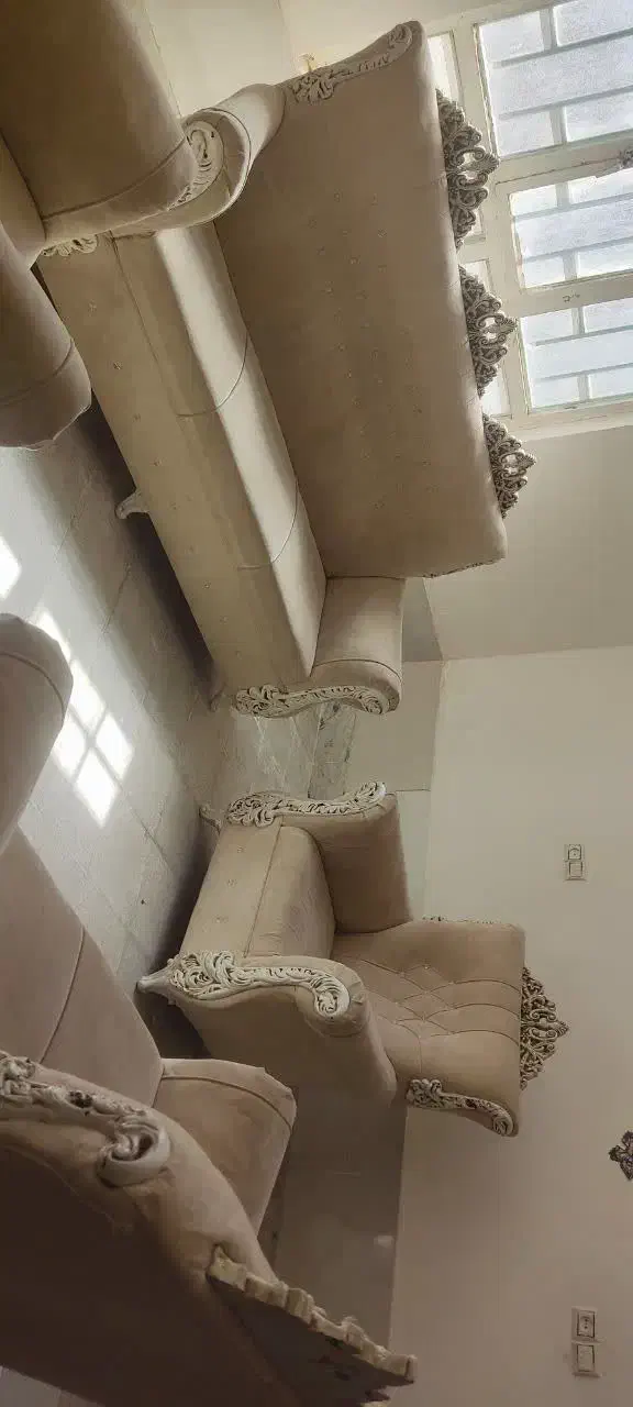 لوازم خانگی|مبلمان خانگی و میز عسلی|بردسکن, |دیوار