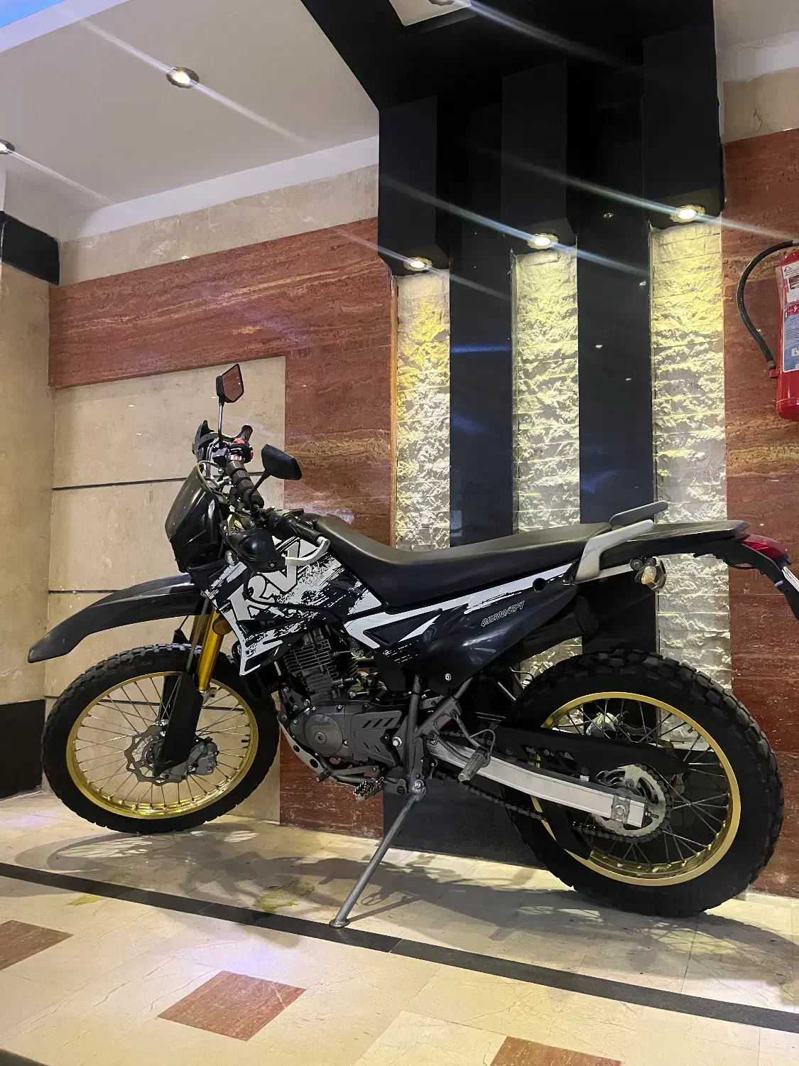 موتور تریل روان اصلی qm200|موتورسیکلت|تهران, علم و صنعت|دیوار