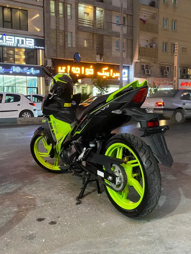 لاکی 185 vf3|موتورسیکلت|بوشهر, |دیوار