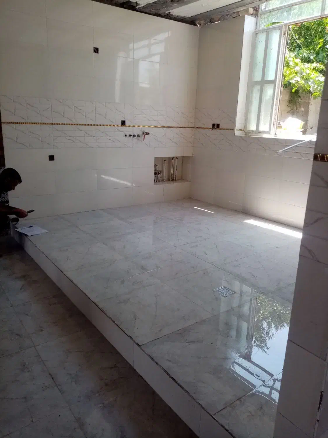 کاشی کاری کلی و جزئ|استخدام معماری، عمران و ساختمانی|مرودشت, بیست متری بیمارستان|دیوار