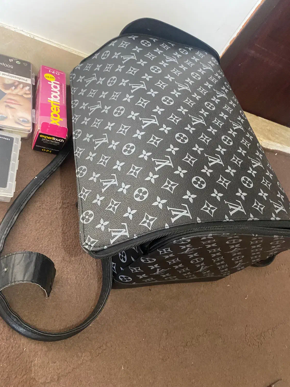 وسایل ناخنکاری|آرایشگاه و سالنهای زیبایی|اردبیل, |دیوار