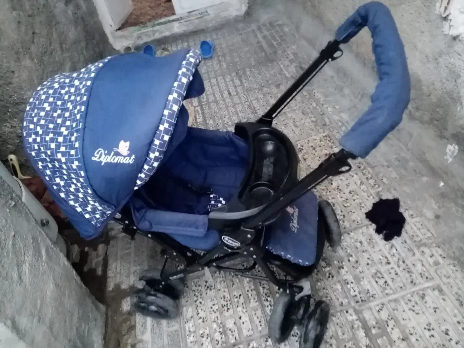 کالسکه نوزاد در حد نو|کالسکه و لوازم جانبی|نقده, |دیوار