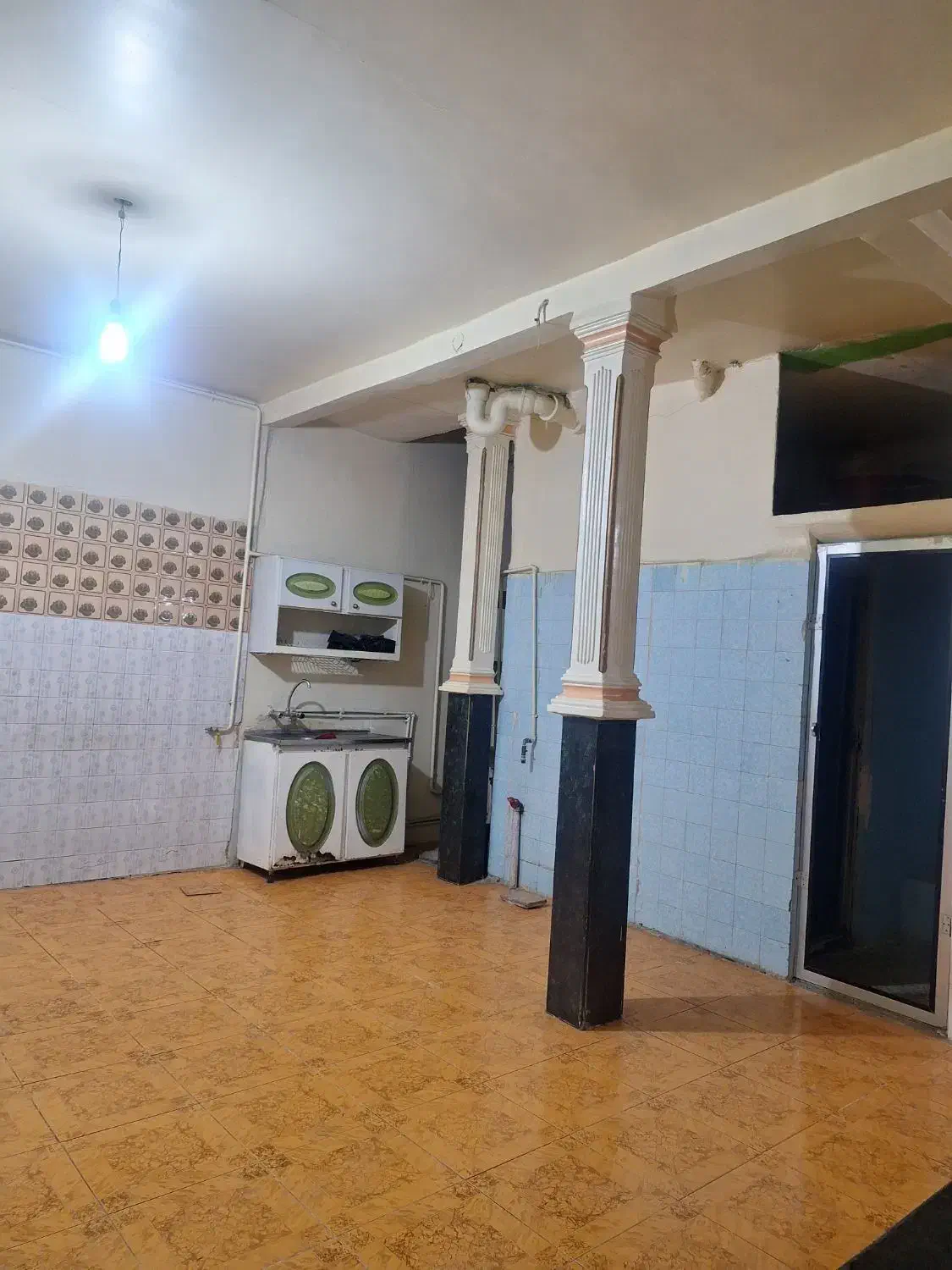 ویلایی240متر.شیرخوارگاه.خ مریم|اجارهٔ دفتر کار، اتاق اداری، مطب|خرمآباد, |دیوار