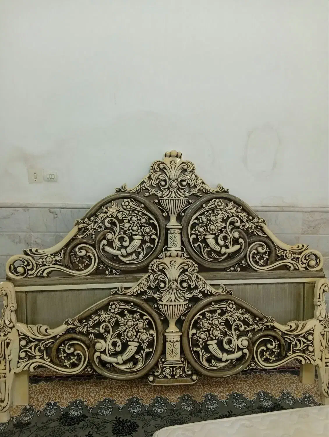 تخت خواب|تخت و سرویس خواب|قم, هفت تیر|دیوار