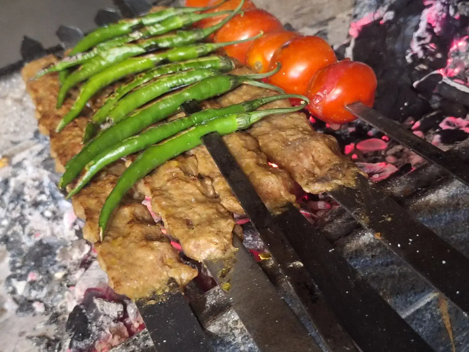 کترینگ نمونه( تهیه غذا)|خدمات پذیرایی، مراسم|هشتگرد, شهرک راه آهن|دیوار